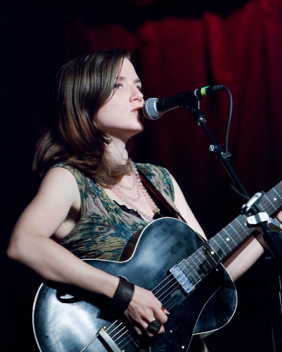 Jolie Holland